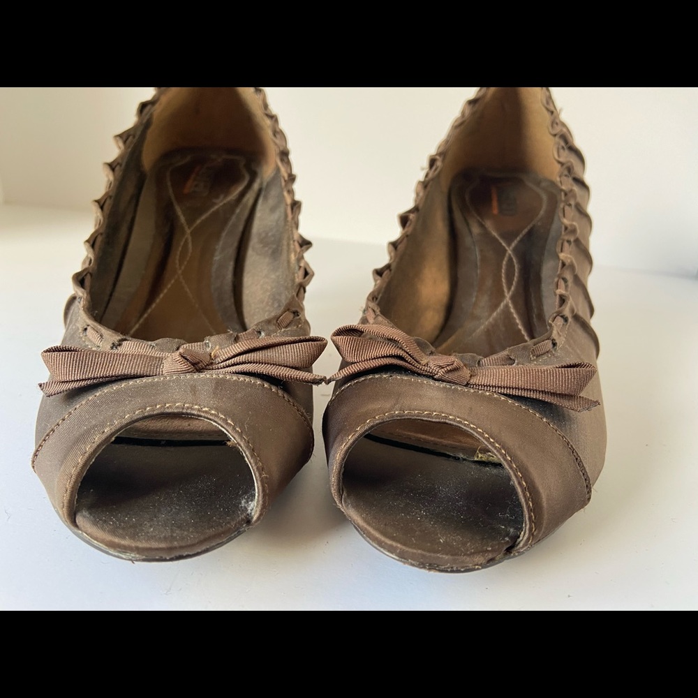 Peep Toe Ruffle Heels